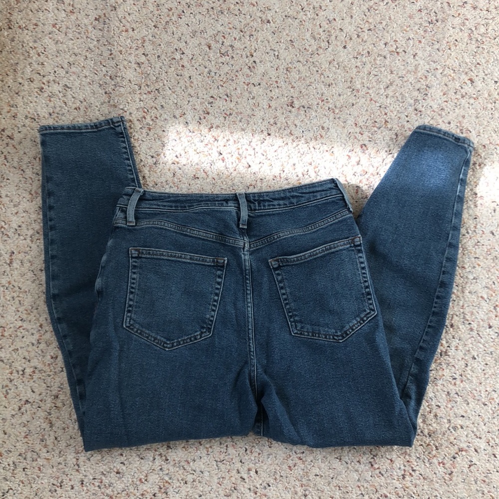 Forever 21 Dark-Washed Mom Jeans